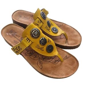 Josef Seibel European Comfort  Leather Medallion Thong Wedge Sandals Size 39(8)